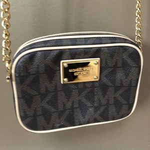 Michael Kors Crossbody Bag